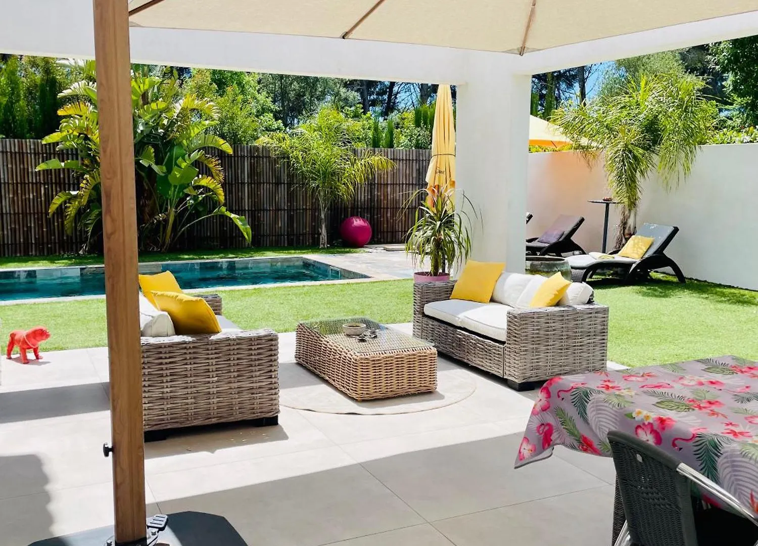 Villa Recente Sanary,Piscine, 3 Chambres ,Proche Mer Et Centre-Ville
