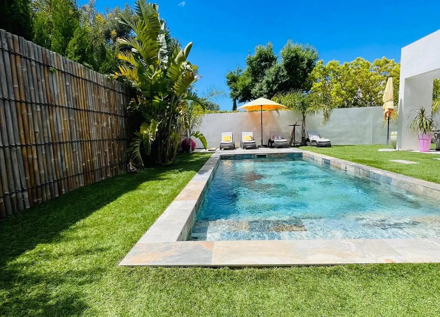 Villa Recente Sanary,Piscine, 3 Chambres ,Proche Mer Et Centre-Ville