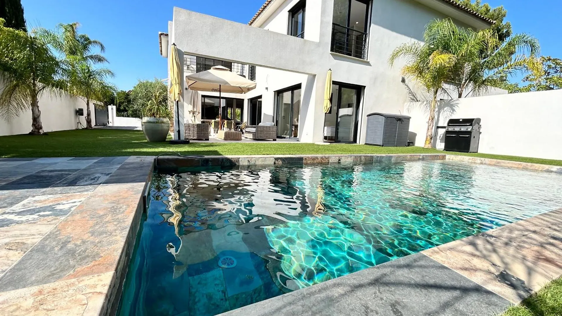 Villa Recente Sanary,Piscine, 3 Chambres ,Proche Mer Et Centre-Ville Francie